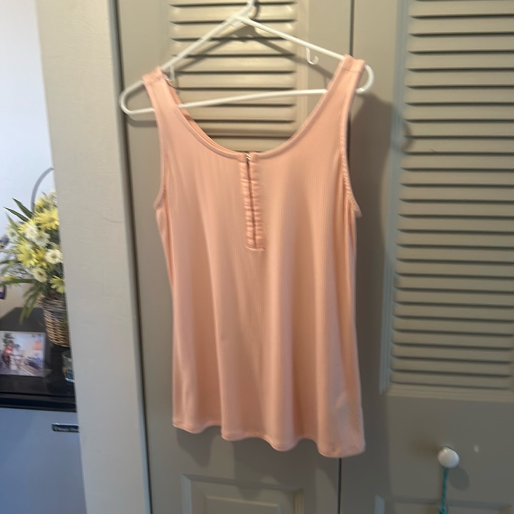 Torrid Pink Shell With 7 Front Closers .Never Worn.  Size 1.